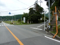 七面口交差点を左折し要会へ